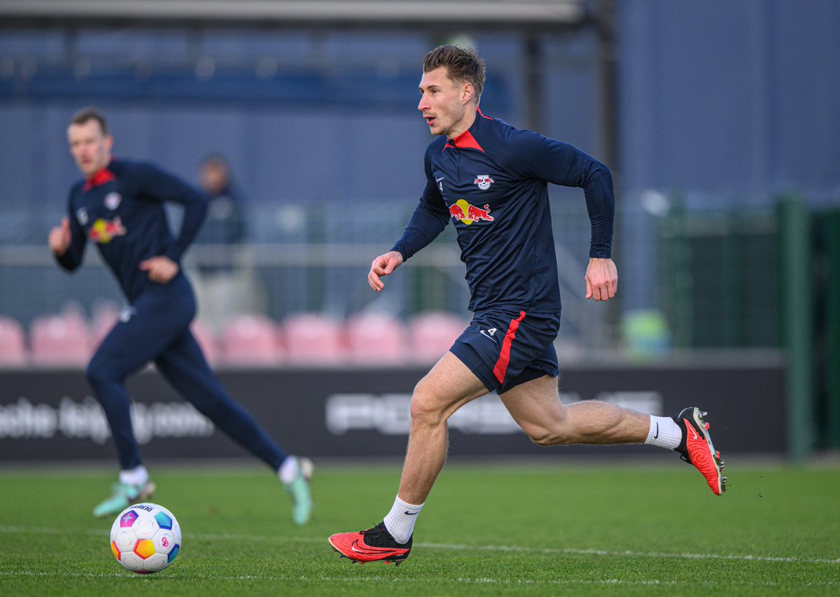 关于集结日葡超传出新动向，斯图加特豪取连胜，管理层表态——悬念犹存，心理建设被强调的信息